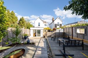 Photo 19- click for photo gallery